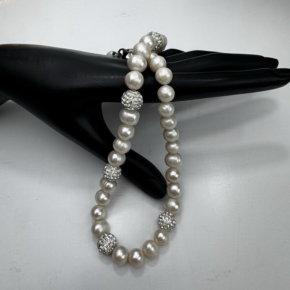 Freshwater Pearl Necklace With Sparkling Pave Crystal Beads Elegant Adjustable - Picture 8 of 9